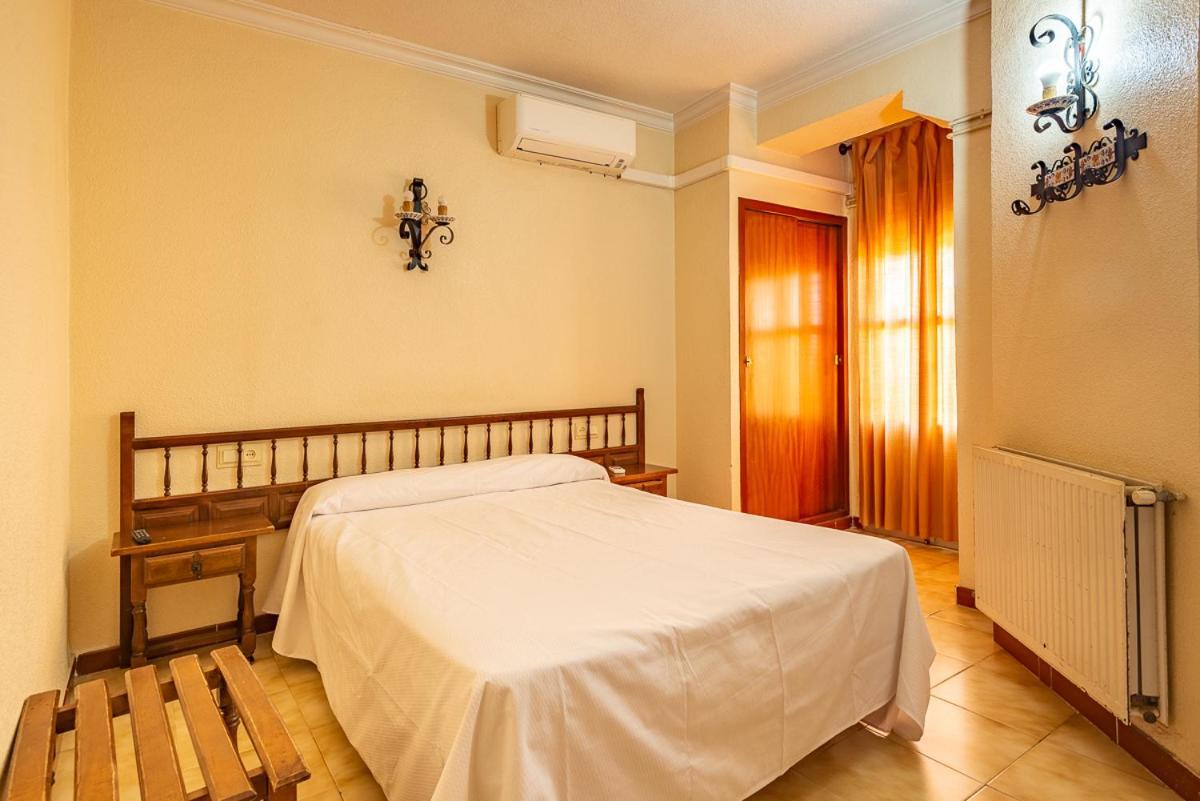 Hostal Hilaria 马札冈 外观 照片
